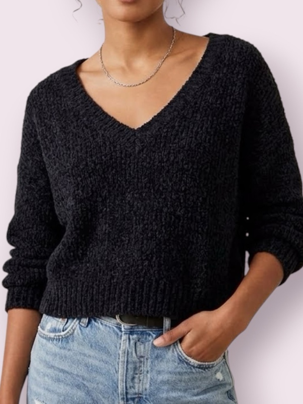 Urban Outfitters Pullover Sweater V-Neck Knobby Knit Boxy Slouchy Black Large